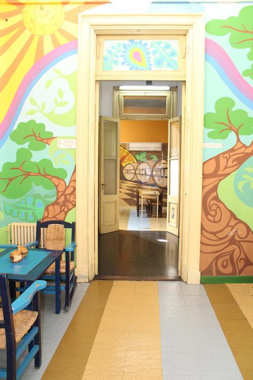 Malbec Hostel Central เมนโดซา ภายนอก รูปภาพ